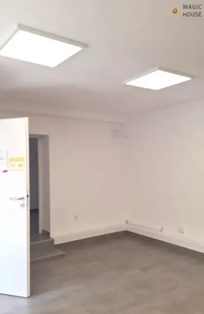 Lokal usługowy 60 m² z parkingiem w Gdyni Grabówku, ul. Kalksztajnów - miniatura 7