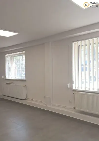 Lokal usługowy 60 m² z parkingiem w Gdyni Grabówku, ul. Kalksztajnów - miniatura 6