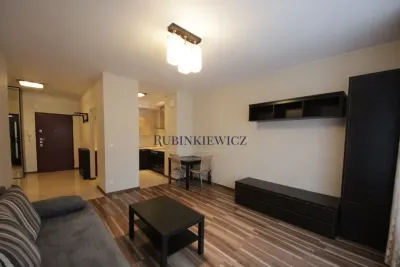 Warszawa Wola – 2-pokojowe mieszkanie przy ul. Szulborskiej z garażem - miniatura 5