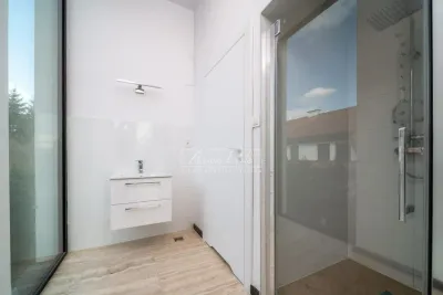 Nowy obiekt biurowo-magazynowy 320 m² na Ursynowie, Pyry - miniatura 10