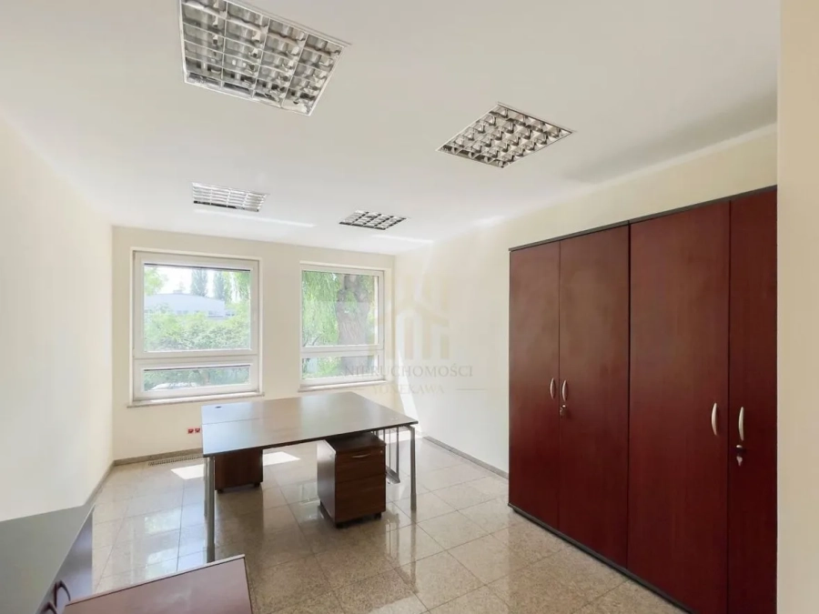 Biuro 240 m² na wynajem w Gdańsku Letnicy, Narwicka przy porcie i DCT - zdjęcie 1