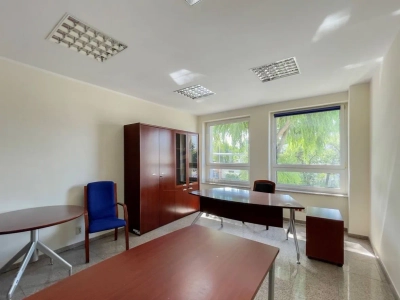 Biuro 240 m² na wynajem w Gdańsku Letnicy, Narwicka przy porcie i DCT - miniatura 3