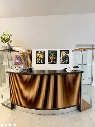 Studio fryzjerskie 95 m² w centrum handlowym, Bojano - miniatura 3