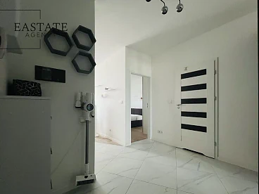 Warszawa, Gocławek – 2-pokojowy apartament z loggią i 2 miejscami parkingowymi - miniatura 10