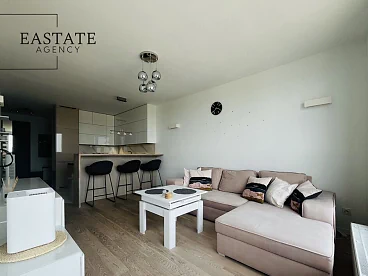 Warszawa, Gocławek – 2-pokojowy apartament z loggią i 2 miejscami parkingowymi - miniatura 2