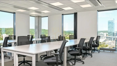 Gotowe biuro 293 m² przy alei Grunwaldzkiej w Gdańsku - miniatura 3