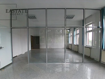 Lokal użytkowy w Sopocie Świemirowo z darmowym parkingiem przy SKM - miniatura 2