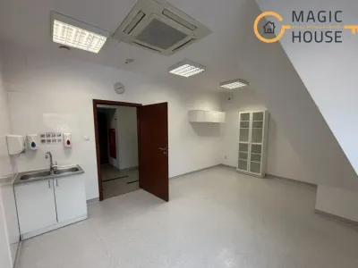 Lokal biurowy 160 m² w Aniołkach, Gdańsk – pod gabinety medyczne - miniatura 7