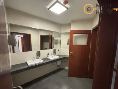 Lokal biurowy 160 m² w Aniołkach, Gdańsk – pod gabinety medyczne - miniatura 10