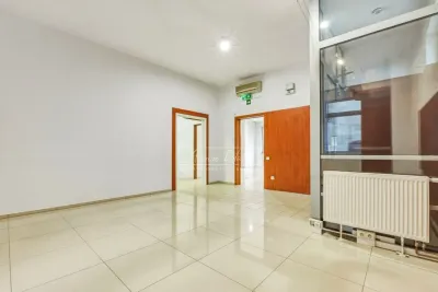 Lokal gastronomiczny 213 m² na wynajem, Wilanów ul. Marconich, witryny - miniatura 7