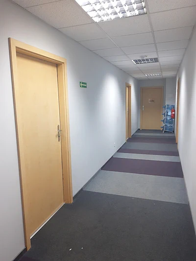 Atrakcyjne biuro do wynajęcia w prestiżowym biurowcu "Company House - miniatura 7