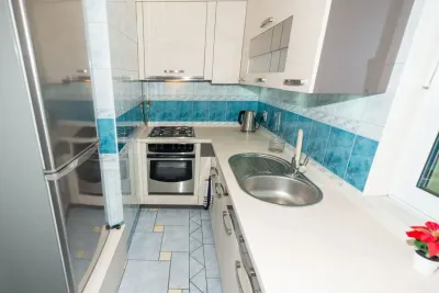 Pokój dwuosobowy przy ul. Chłopskiej 22e w Gdańsku - miniatura 7