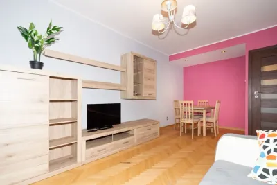 Pokój dwuosobowy przy ul. Chłopskiej 22e w Gdańsku - miniatura 3
