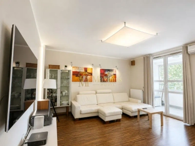 Dwupokojowe mieszkanie 60 m² z klimatyzacją i garażem | Warszawa Śródmieście - miniatura 2