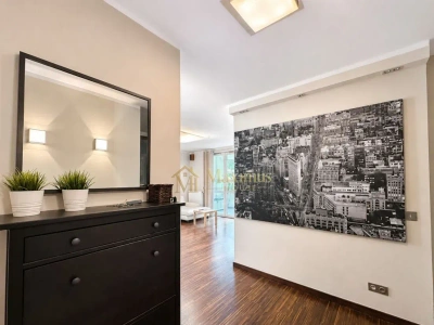 Dwupokojowe mieszkanie 60 m² z klimatyzacją i garażem | Warszawa Śródmieście - miniatura 10