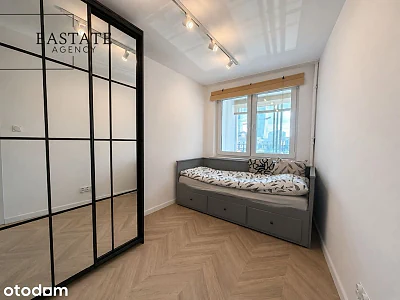 Trzypokojowy apartament 60 m² przy metrze Świętokrzyska, Warszawa - miniatura 5