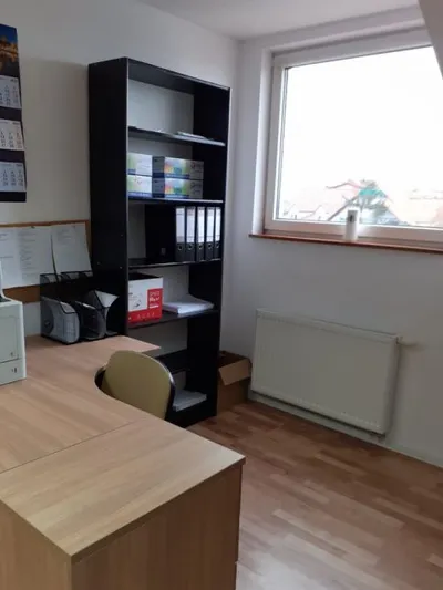 Oferta najmu powierzchni biurowej o powierzchni 130 m² - miniatura 4