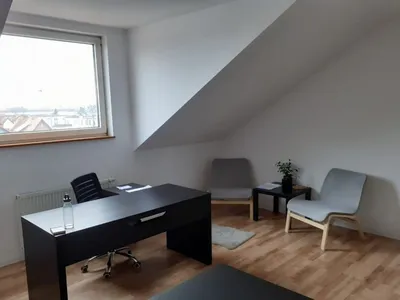 Oferta najmu powierzchni biurowej o powierzchni 130 m² - miniatura 3