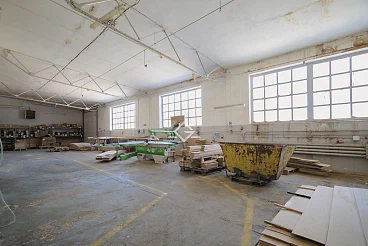 Magazyn 2997 m² do wynajęcia w Jezierzu – 60 000 zł miesięcznie - miniatura 9