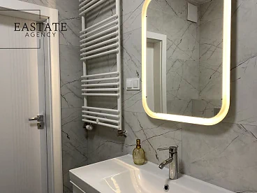 2-pokojowe mieszkanie 46 m² przy Rondzie Wiatraczna, Grochów - miniatura 9