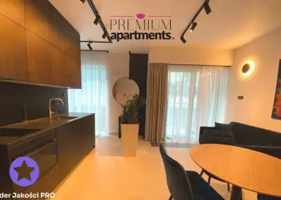 Studio z balkonem i miejscem parkingowym – Yacht Park, Gdynia - miniatura 4