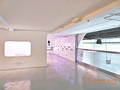 Lokal handlowo-usługowy 208 m² z antresolą – Warszawa Śródmieście - miniatura 1