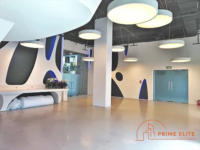 Lokal handlowo-usługowy 208 m² z antresolą – Warszawa Śródmieście - miniatura 2