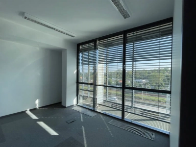 Biuro 167 m² przy PKM Gdynia Stadion, ul. Sportowa - miniatura 4