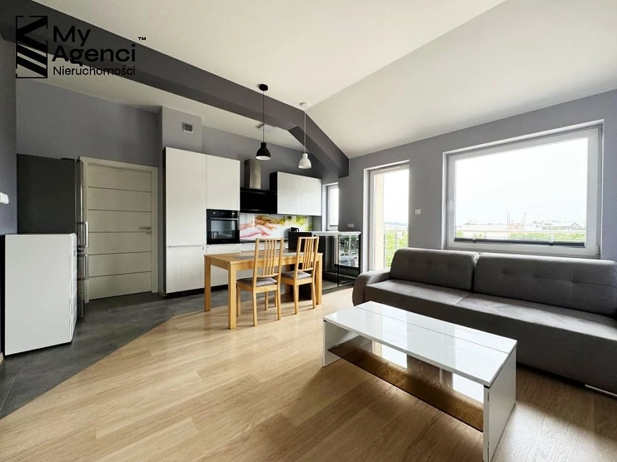 Dwupokojowe mieszkanie 48 m² na wynajem w Rumi, ul. Dąbrowskiego - zdjęcie 1