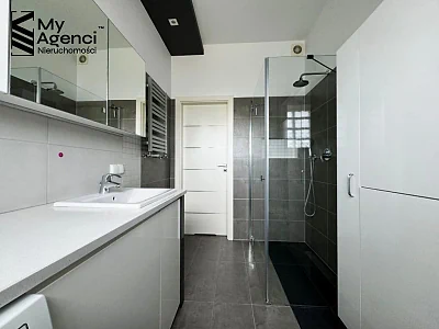 Dwupokojowe mieszkanie 48 m² na wynajem w Rumi, ul. Dąbrowskiego - miniatura 8