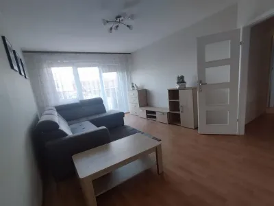 Trzypokojowe mieszkanie 70 m² na osiedlu Słoneczniki, Gdańsk - miniatura 2