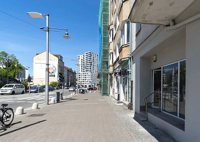 Lokal usługowy 110 m² na wynajem – Plac Kaszubski, Gdynia - miniatura 3