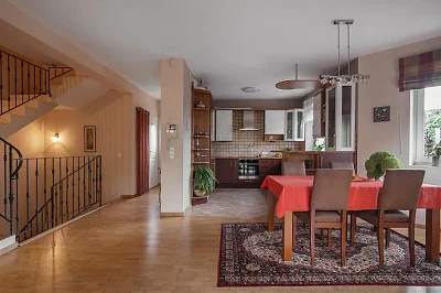 Warszawa Zacisze, ul. Gilarska, dom jednorodzinny 150 m² z tarasem i garażem - miniatura 6
