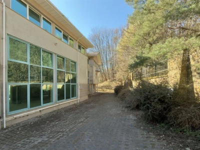 Niezależny budynek handlowy przy Jaśkowej Dolinie, Gdańsk – 1637 m² - miniatura 1