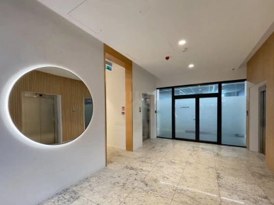 Nowoczesne biuro 307 m² przy SKM Gdańsk Przymorze-Uniwersytet - miniatura 2