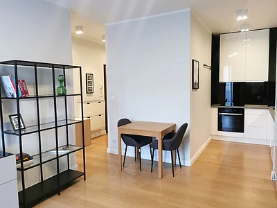 Dwupokojowy apartament 38 m², Długie Ogrody, Gdańsk - miniatura 3