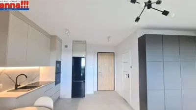 Studio w Nowej Letnicy, Gdańsk – widok na las i strefa fitness - miniatura 3