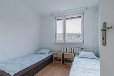 Pokój dwuosobowy w Brętowie, Gdańsk przy ul. Leśna Góra - miniatura 1