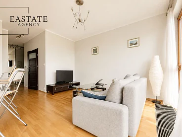 Dwupokojowy apartament z klimatyzacją – Mokotów, ul. Obrzeżna - miniatura 5