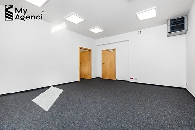 Lokal biurowy lub medyczny przy ul. Sportowej w Gdyni - miniatura 7