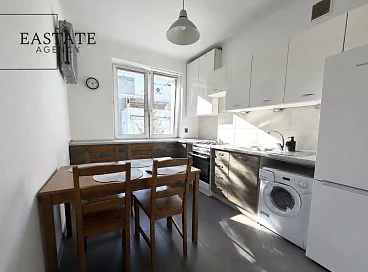 Warszawa, Ujazdów – dwupokojowy apartament 49 m² przy Łazienkach Królewskich - miniatura 8