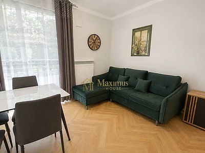 Apartament 70 m² na Saskiej Kępie, 3 pokoje, 2 balkony, garaż - miniatura 1