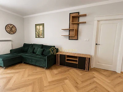 Apartament 70 m² na Saskiej Kępie, 3 pokoje, 2 balkony, garaż - miniatura 4