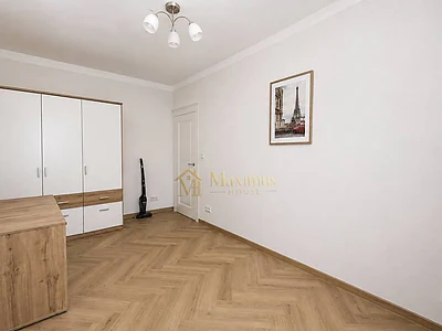 Apartament 70 m² na Saskiej Kępie, 3 pokoje, 2 balkony, garaż - miniatura 9