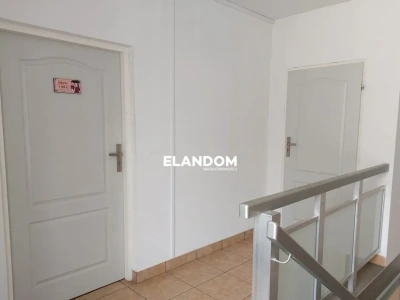 Lokal biurowy 32 m² do podnajęcia w Józefowie – cisza i zieleń - miniatura 5
