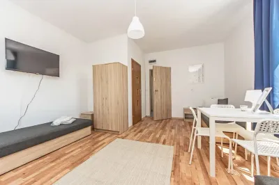 4-osobowy pokój nr 5 do wynajęcia – Przejazdowo, ul. Sosnowa - miniatura 2