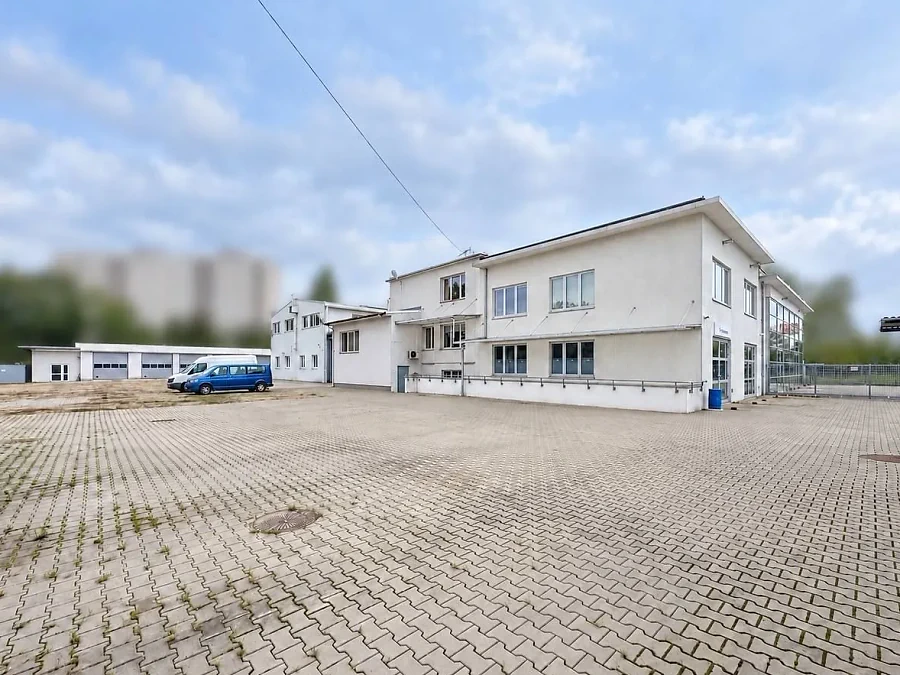 Salon i serwis samochodowy na wynajem – Warszawa Szmulowizna, 2900 m² - zdjęcie 1