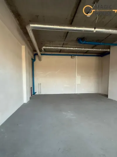 Lokal usługowy 51 m² z witryną – DOKI, centrum Gdańska - miniatura 7
