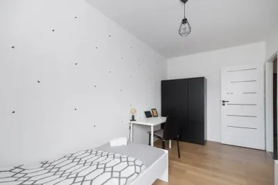Pokój jednoosobowy 10 m² przy ul. Św. Barbary 12 w Gdańsku - miniatura 2