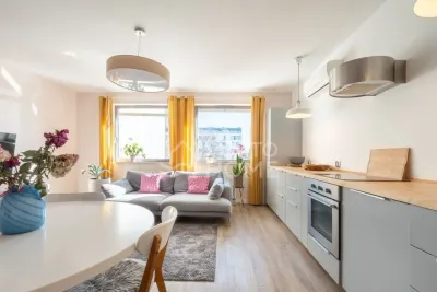Dwupokojowy apartament 70 m² | plac Kaszubski, Gdynia | blisko morza - miniatura 4